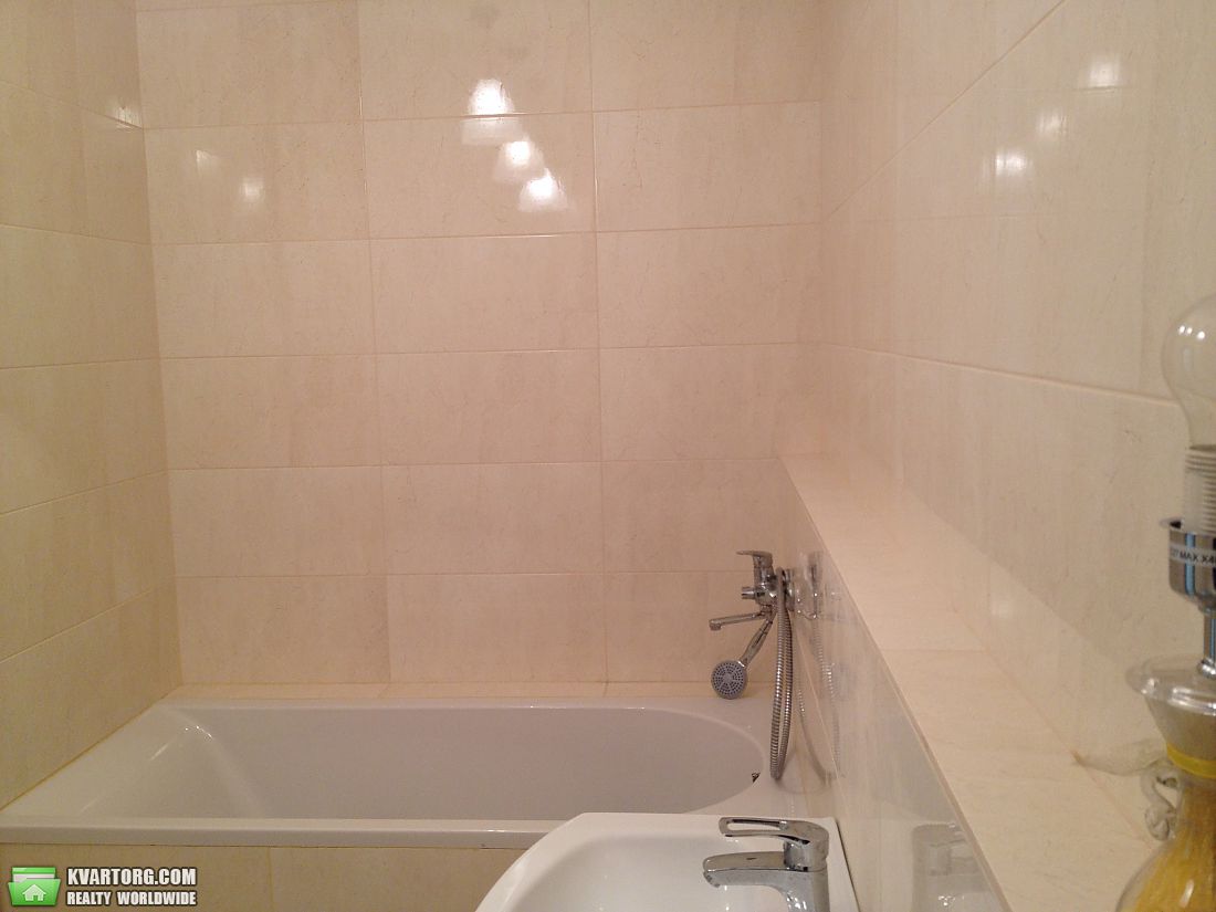 Sell 3-room apartment. Киев,  Ревуцкого — photo 7