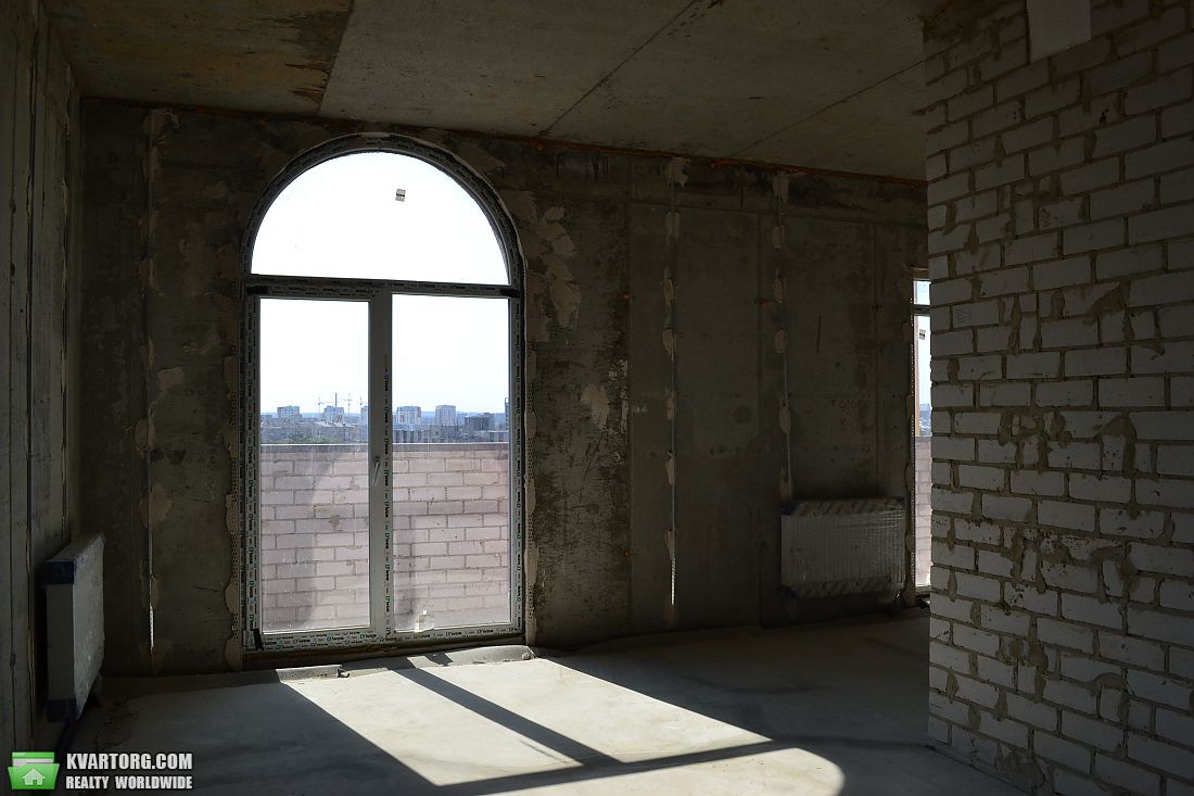 Sell office. Харьков, Богдана Хмельницкого ул. — photo 1