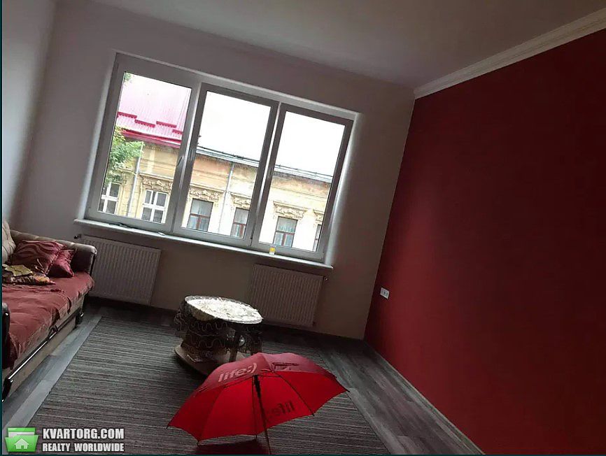 Rent out 3-room apartment. Львов, Генерала чупринки — photo 5
