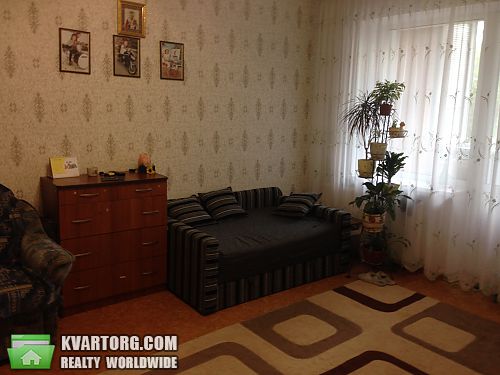 Sell 3-room apartment. Киев, Салютная — photo 10