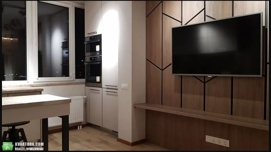 Rent out 2-room apartment. Киев,  Просвещения — photo 1