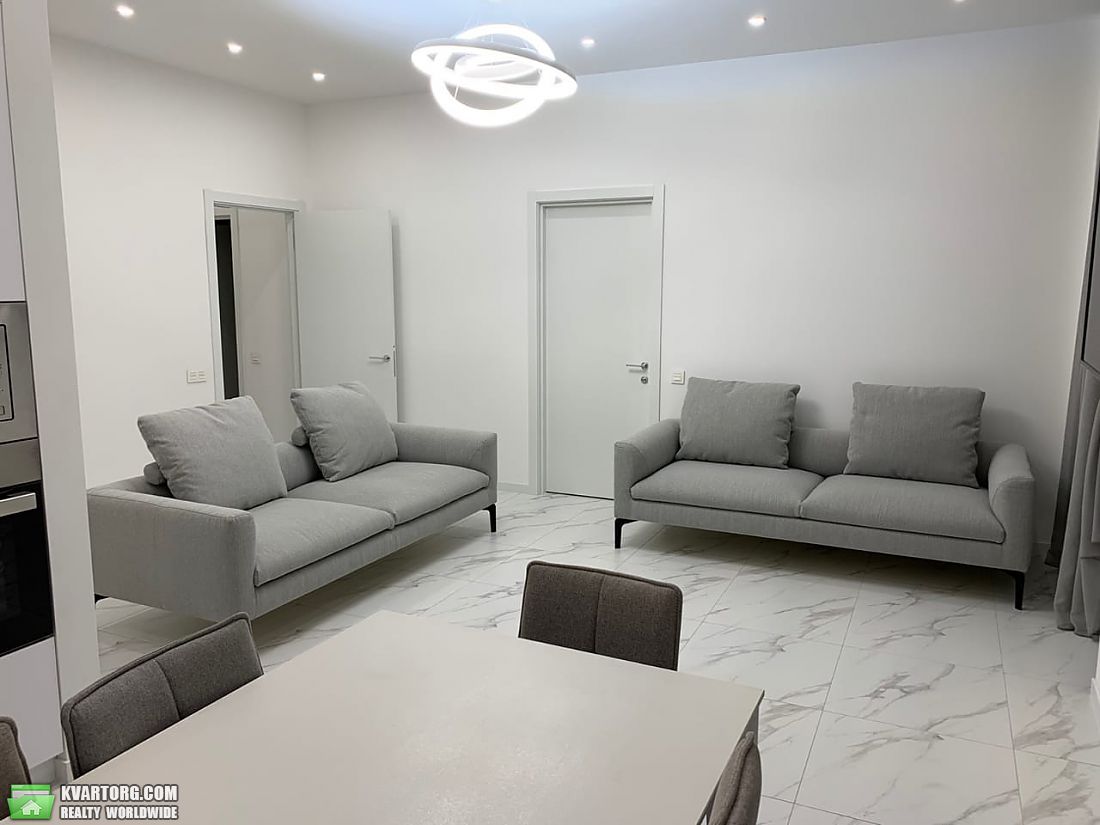Rent out 4-room apartment. Киев,  Симферопольская — photo 8