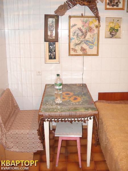 Rent out 2-room apartment. Киев,  Мостицкая — photo 5