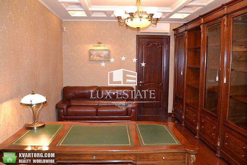 Rent out 4-room apartment. Киев,  Ирининская — photo 3