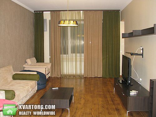 Rent out 3-room apartment. Киев, Героев Сталинграда пр — photo 2
