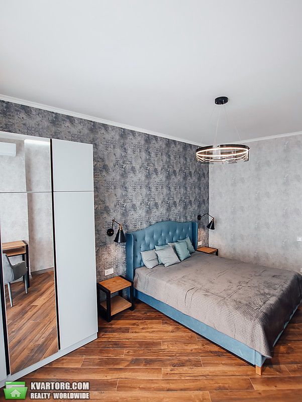Rent out 2-room apartment. Киев, Тютюника Василия ул. — photo 2