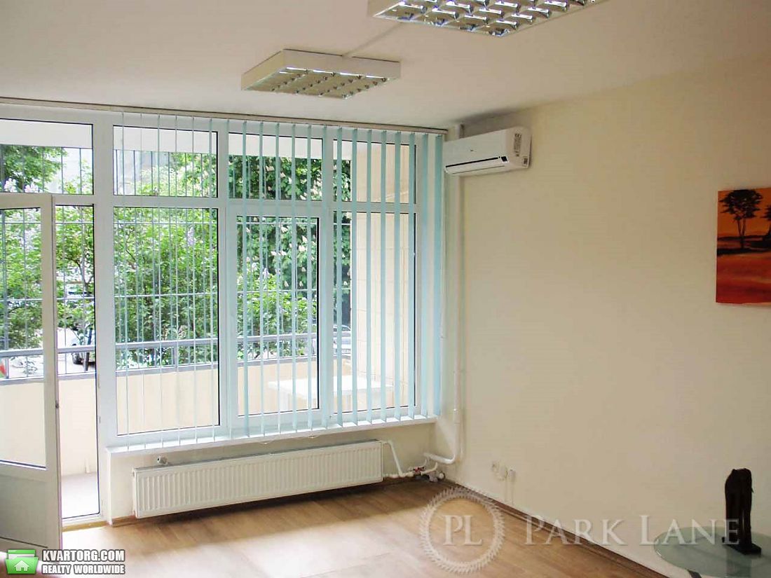 Sell 3-room apartment. Киев,  Тургеневская — photo 2