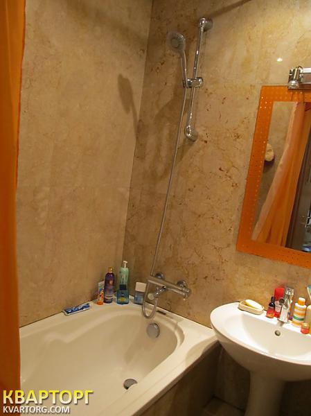 Sell 2-room apartment. Киев,  Наумова — photo 4
