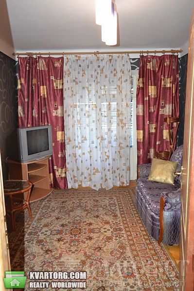 Sell 3-room apartment. Киев, Лесной пр — photo 2