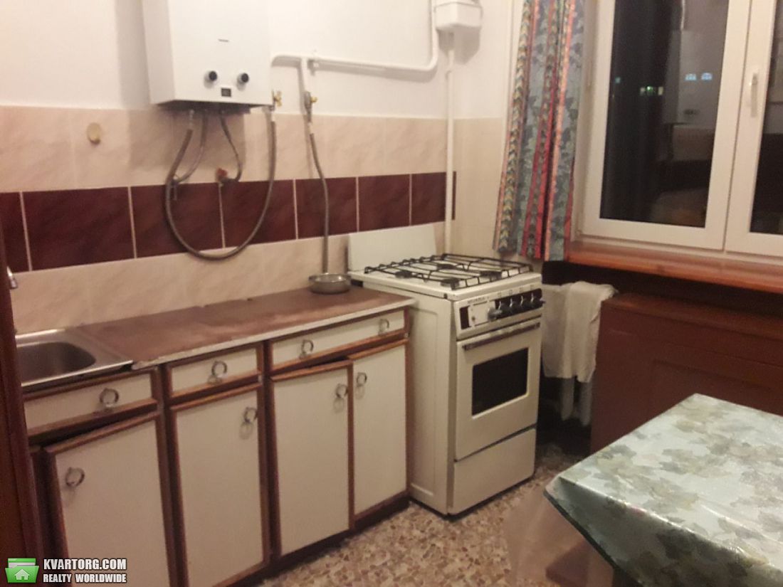 Rent out 1-room apartment. Ивано-Франковск, вул.Чорновола — photo 1
