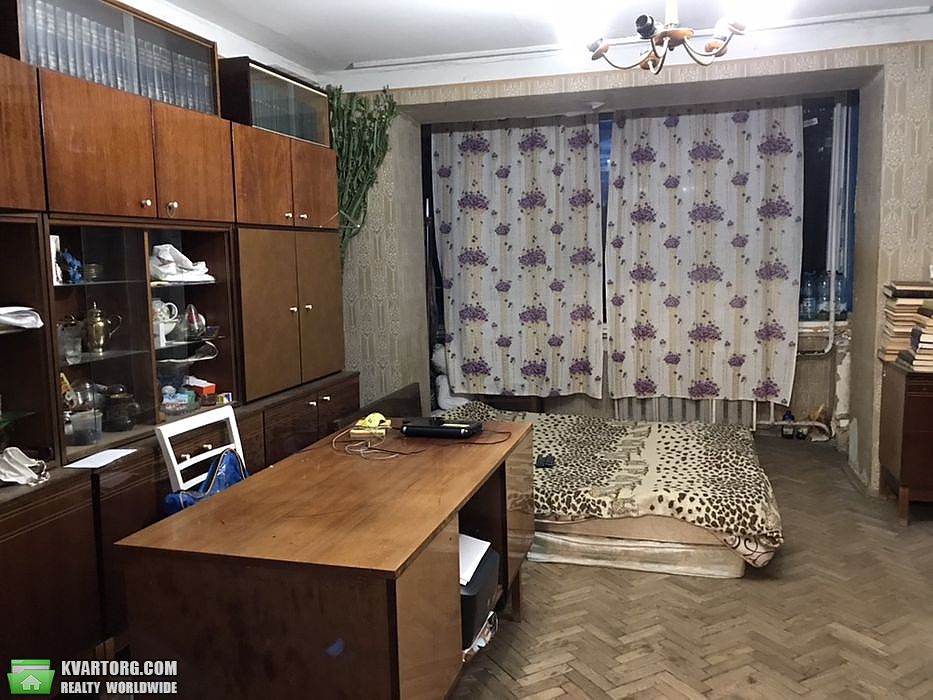 Sell 3-room apartment. Киев,  Потехина — photo 1