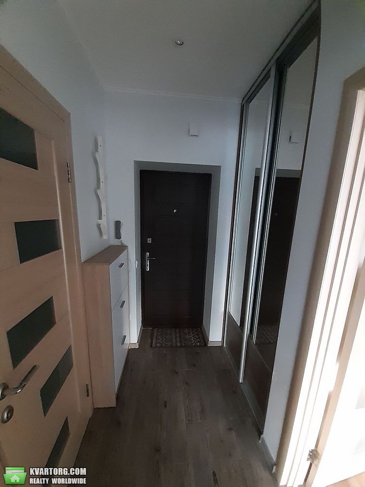 Rent out 1-room apartment. Киев,  Мира — photo 5