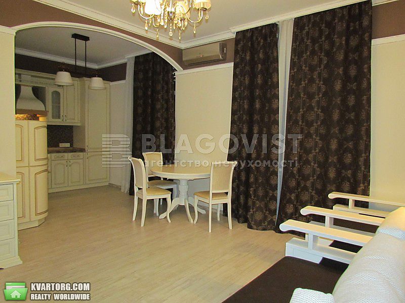 Rent out 2-room apartment. Киев,  Эспланадная — photo 7