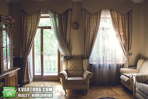Sell 4-room apartment. Киев,  Богдана Хмельницкого — photo 2