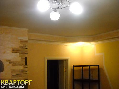 Rent out 3-room apartment. Киев, Завальная — photo 4