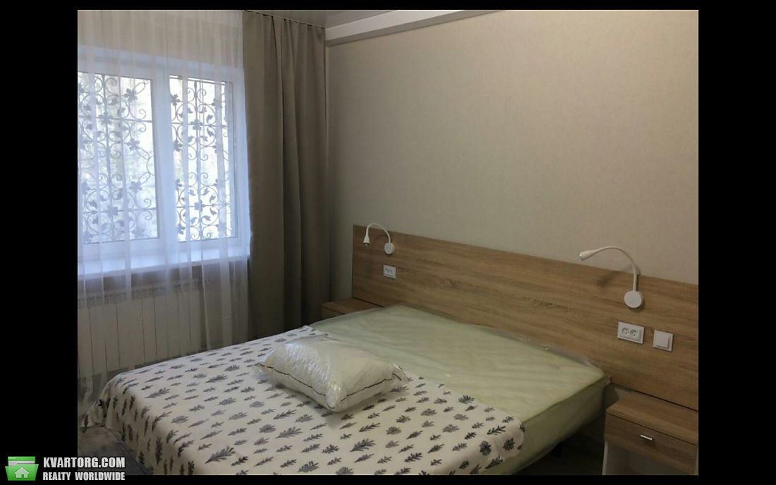 Rent out 2-room apartment. Киев,  Телиги — photo 5