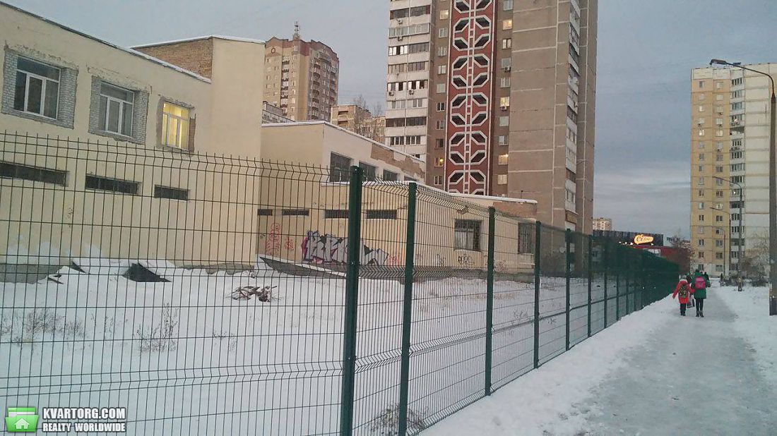 Rent out warehouse. Киев,  Лаврухина — photo 1