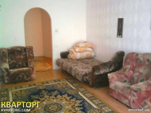 Rent out 2-room apartment. Днепропетровск, 8 марта — photo 1