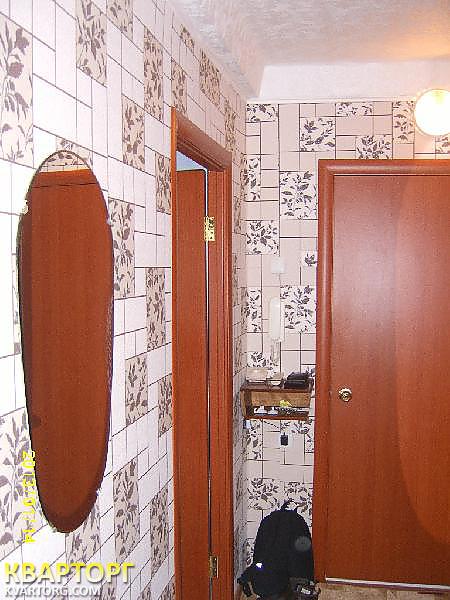 Rent out 1-room apartment. Киев,  Луначарского — photo 1