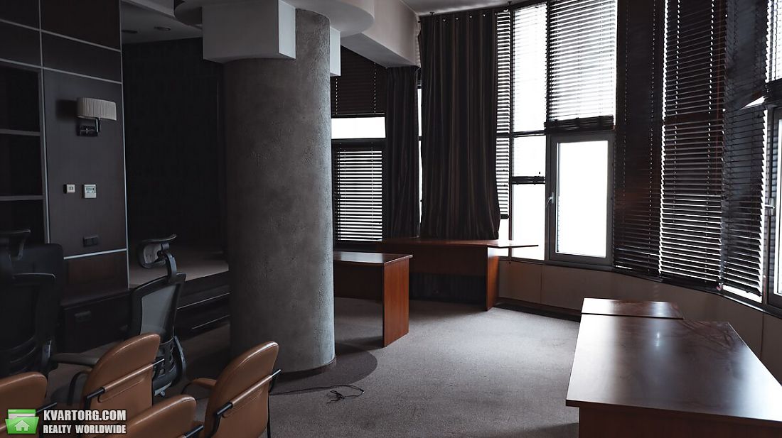 Sell office. Киев, ул.Жилянская — photo 4