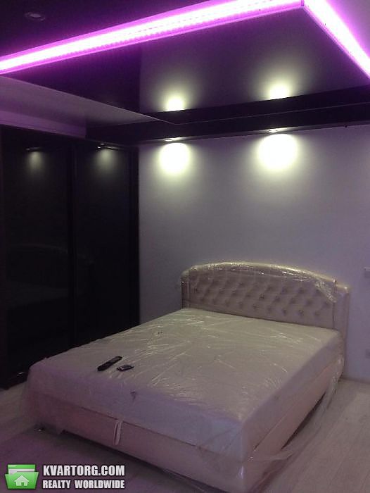 Rent out 1-room apartment. Киев,  Леси Украинки бул — photo 3