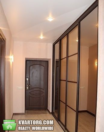 Rent out 2-room apartment. Киев,  Бажана — photo 9