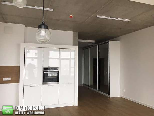 Rent out 2-room apartment. Киев,  Шамрыло — photo 1