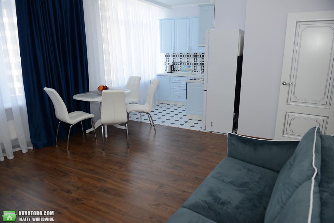 Rent out 1-room apartment. Одесса, Каманина — photo 2