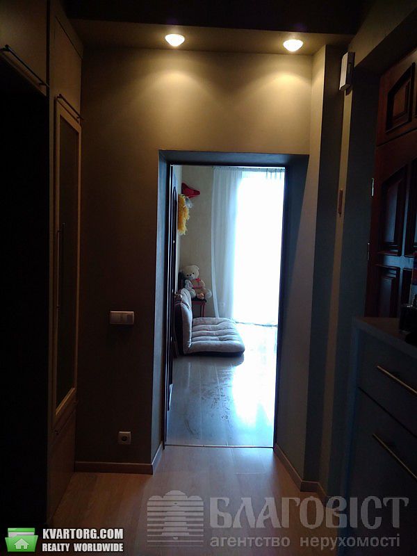 Sell 2-room apartment. Киев,  Паньковская — photo 9