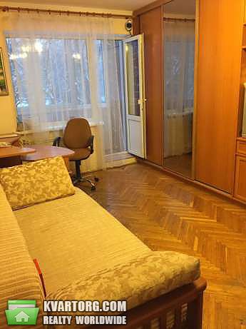 Rent out 2-room apartment. Киев,  Булгакова — photo 9