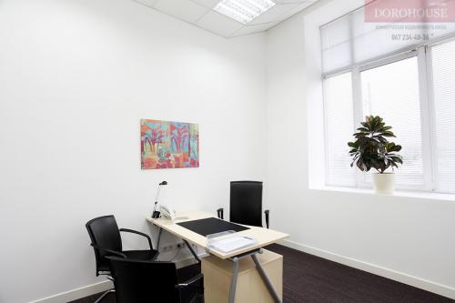Rent out office. Киев, Гринченко 4 — photo 1