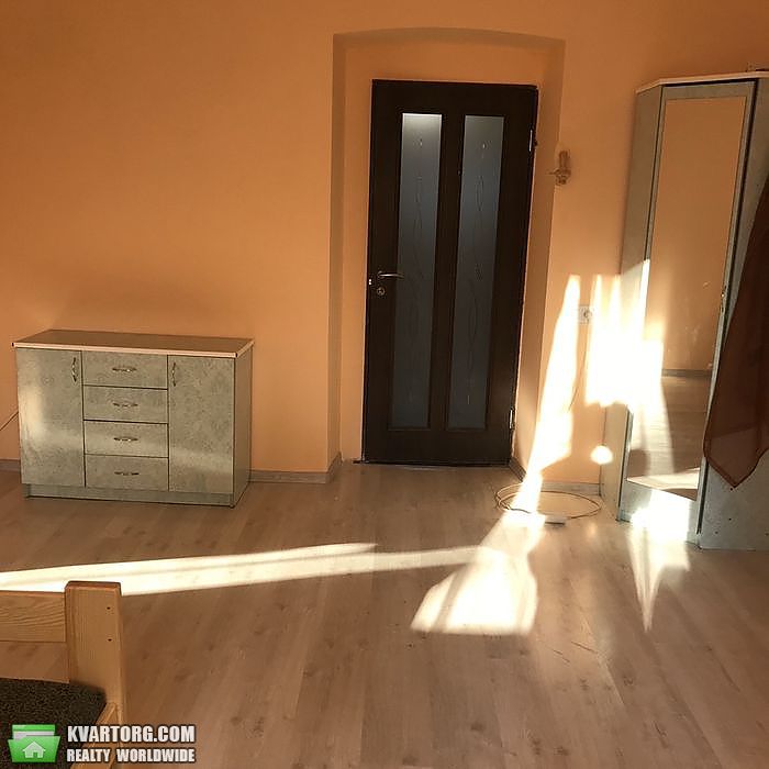 Rent out 1-room apartment. Львов, біля Скрині — photo 4
