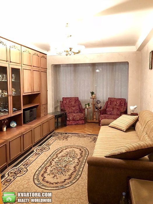 Sell 2-room apartment. Киев,  Вышгородская — photo 1