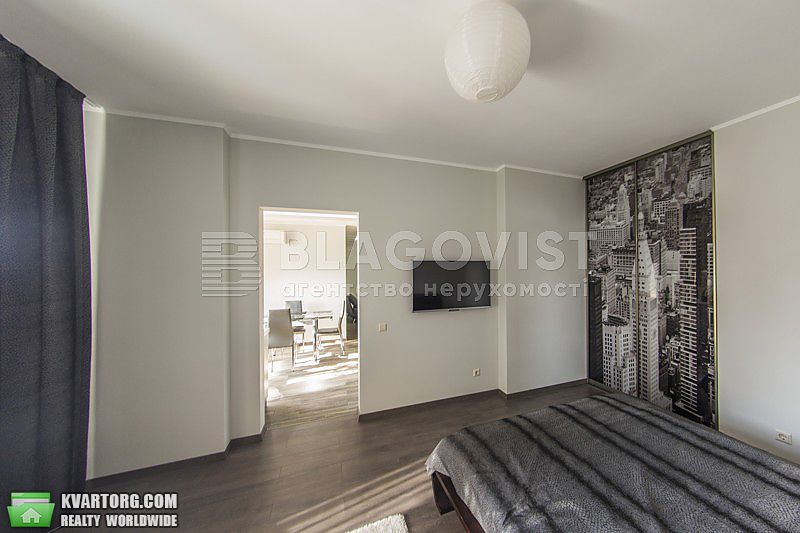 Sell 3-room apartment. Киев,  Урловская — photo 5
