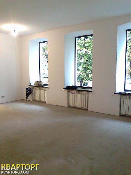 Rent out shop. Киев, Воровского — photo 1