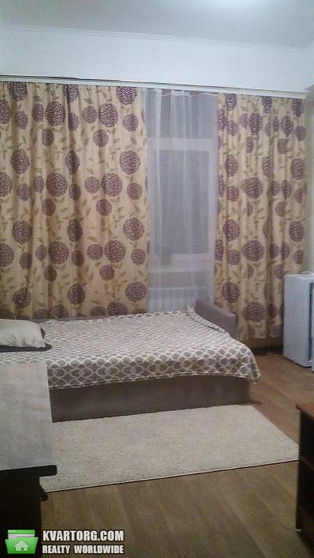 Rent out 1-room apartment. Харьков, Короленко — photo 1