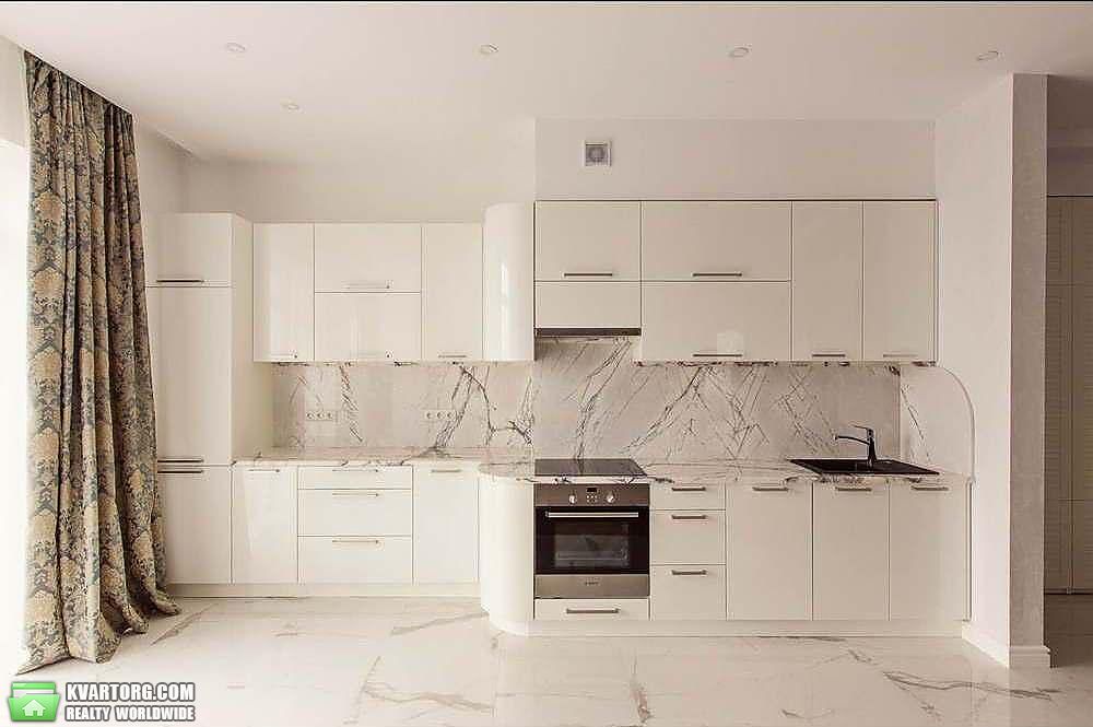 Rent out 2-room apartment. Киев,  Саксаганского — photo 6