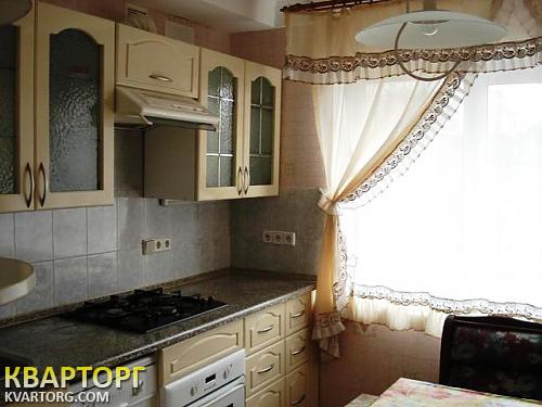 Rent out 4-room apartment. Киев,  Соломенская пл — photo 7