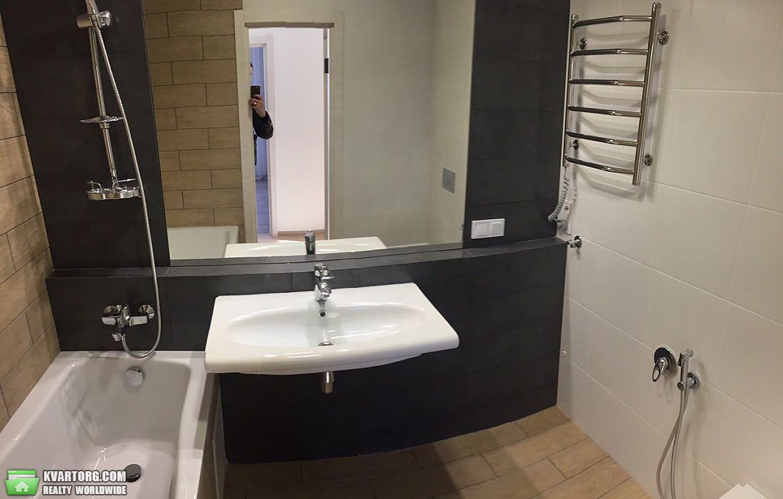 Sell 2-room apartment. Днепропетровск, Набережная Победы — photo 3