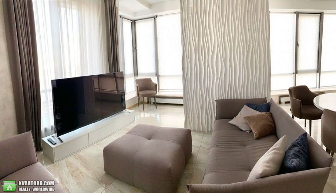 Sell 3-room apartment. Киев,  Днепровская наб — photo 1