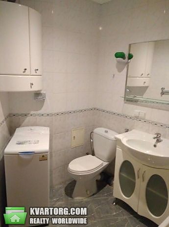 Rent out 2-room apartment. Киев,  Бажана — photo 6