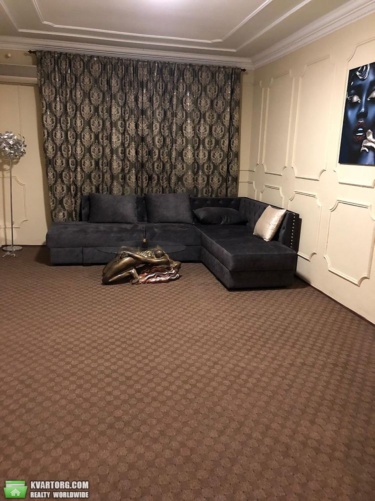 Rent out 3-room apartment. Киев,  Шевченко бул — photo 4