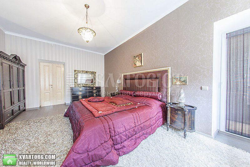 Rent out 2-room apartment. Киев,  Институтская — photo 4