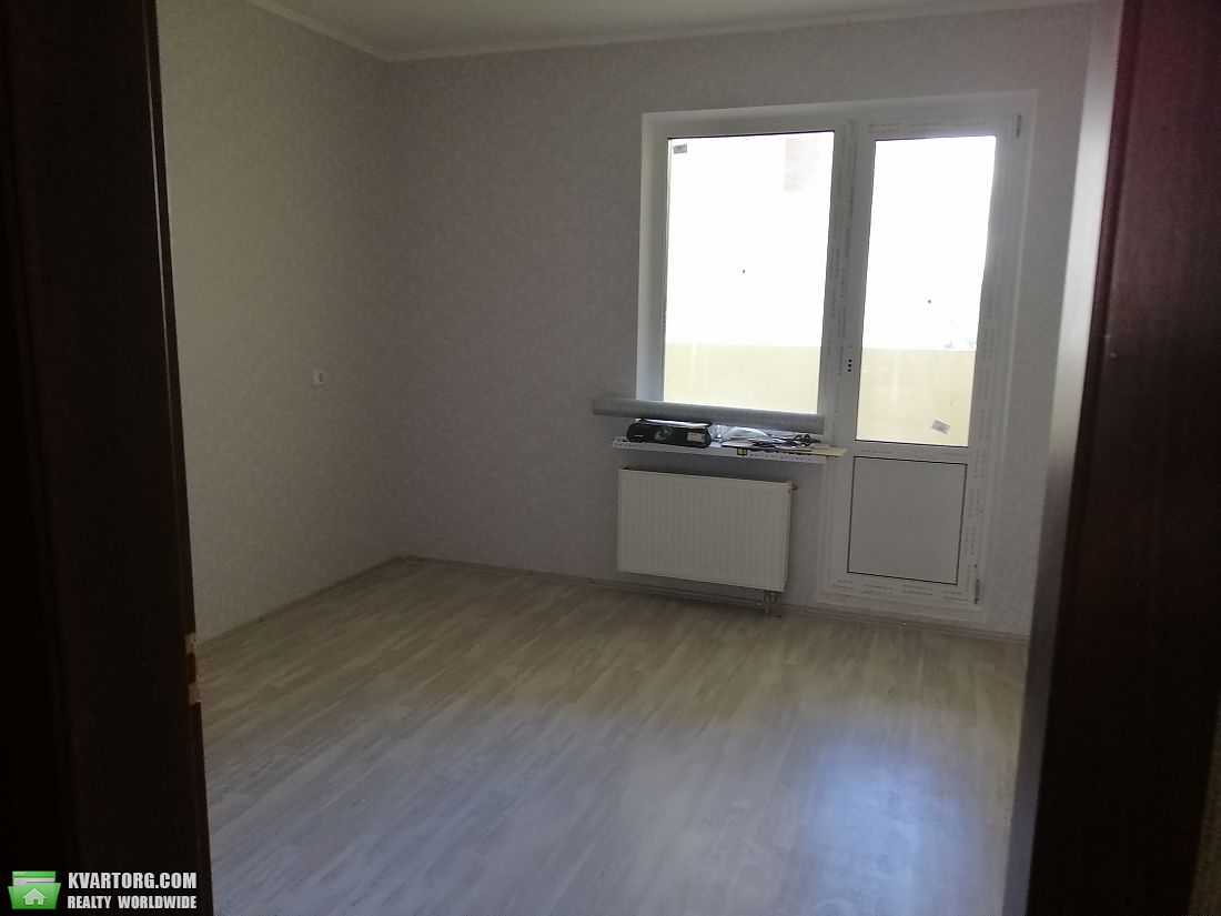 Rent out 3-room apartment. Киев,  Ясиноватский пер — photo 4