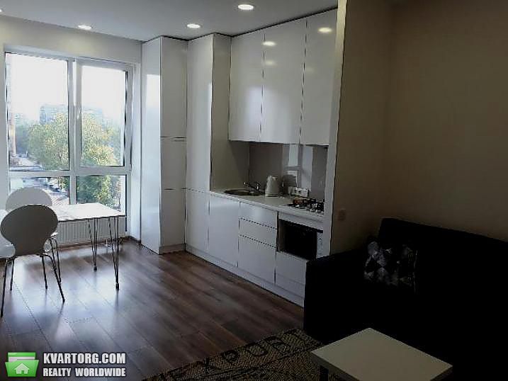 Rent out 2-room apartment. Днепропетровск,  Жуковского — photo 6