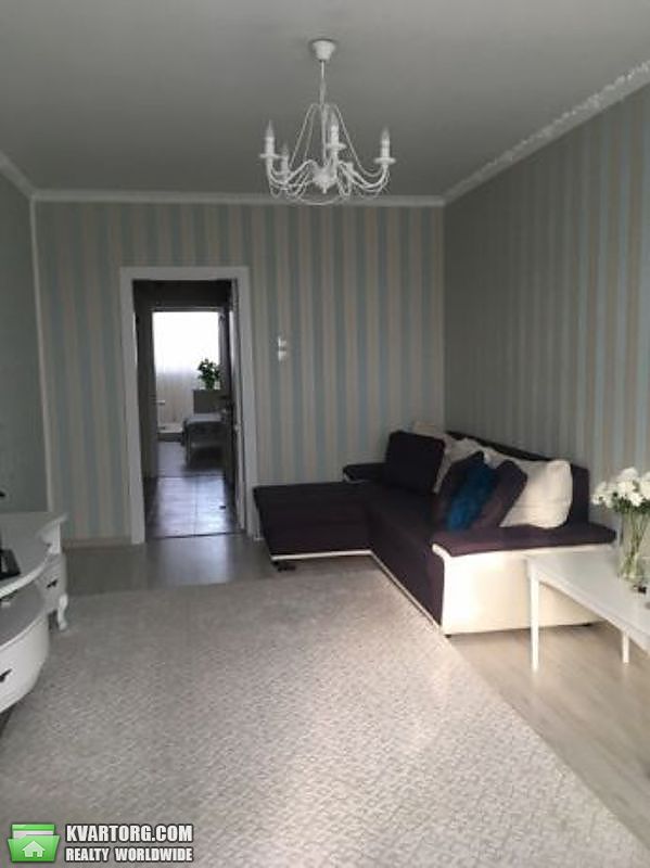 Sell 2-room apartment. Киев,  Симиренко — photo 2