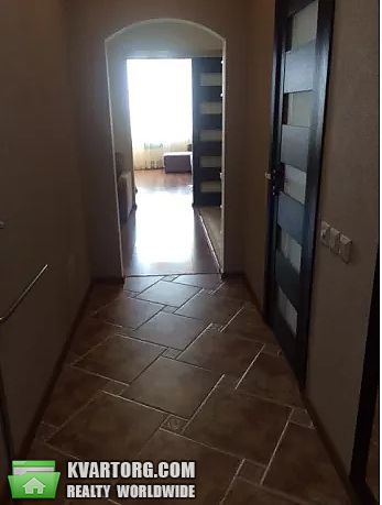 Rent out 1-room apartment. Киев,  Олевская — photo 6