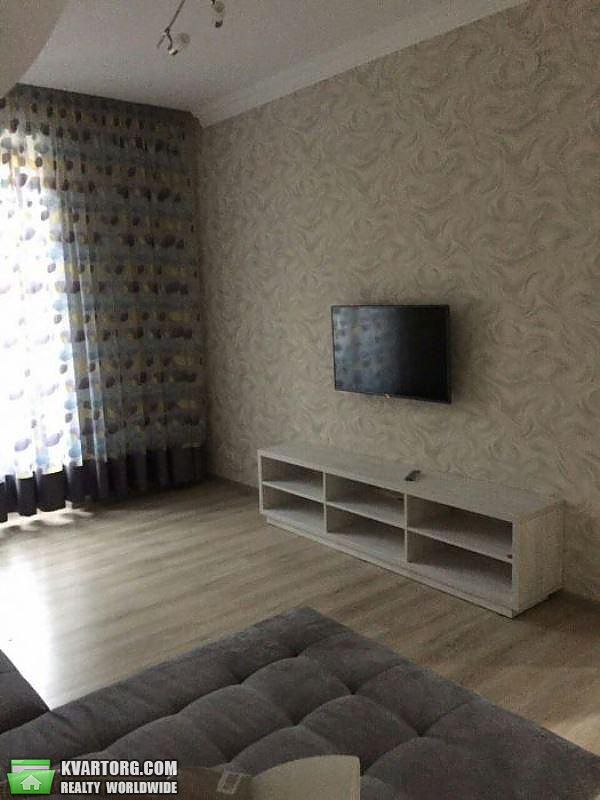 Rent out 2-room apartment. Киев,  Воздвиженская — photo 2