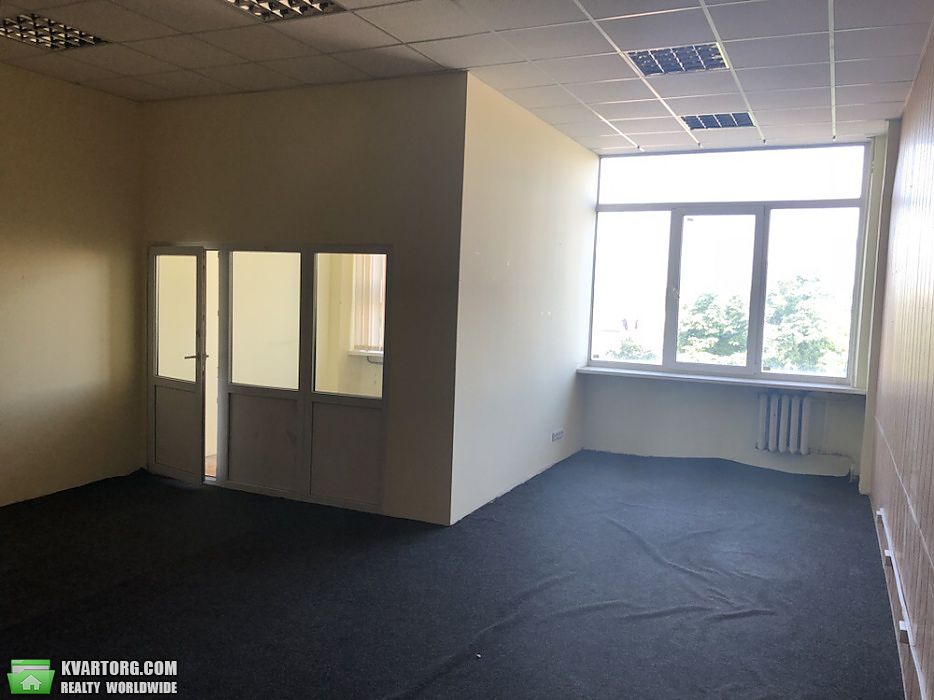Rent out office. Киев, Полевая — photo 6