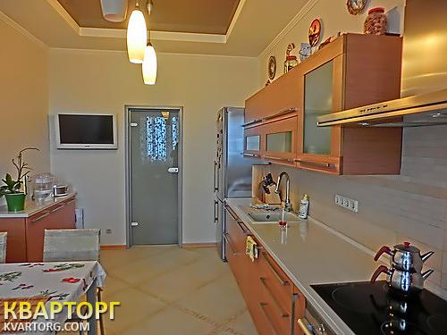 Rent out 4-room apartment. Киев,  Героев Сталинграда пр — photo 3